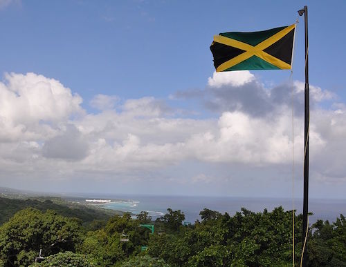 The Jamaican flag (Courtesy of Kyle James via Wikimedia Commons)