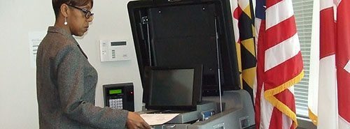 Hundreds of Prince George’s County residents file into the gym at the Southern Regional Technology and Recreation Complex in Fort Washington to cast their ballots on Oct. 27, the first day of Maryland's early-voting period. Photo by Shevry Lassiter